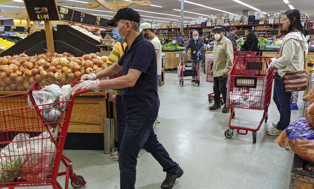 Γερμανία: Αλυσίδα σούπερ μάρκετ χρεώνει έξτρα τους καταναλωτές για «το περιβαλλοντικό κόστος»