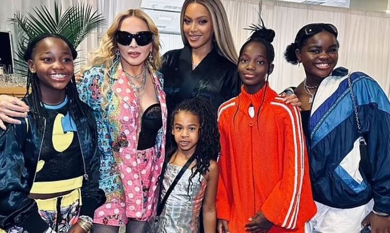 Μπιγιονσέ: «Βασίλισσα, σ’αγαπάμε» φώναξε στη Μαντόνα – Πόζαραν μαζί στα παρασκήνια της συναυλίας της