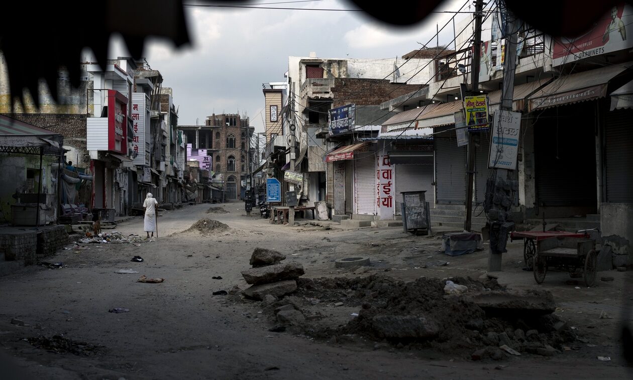 Ινδία: Νεκροί και τραυματίες σε συγκρούσεις μεταξύ ινδουιστών και μουσουλμάνων