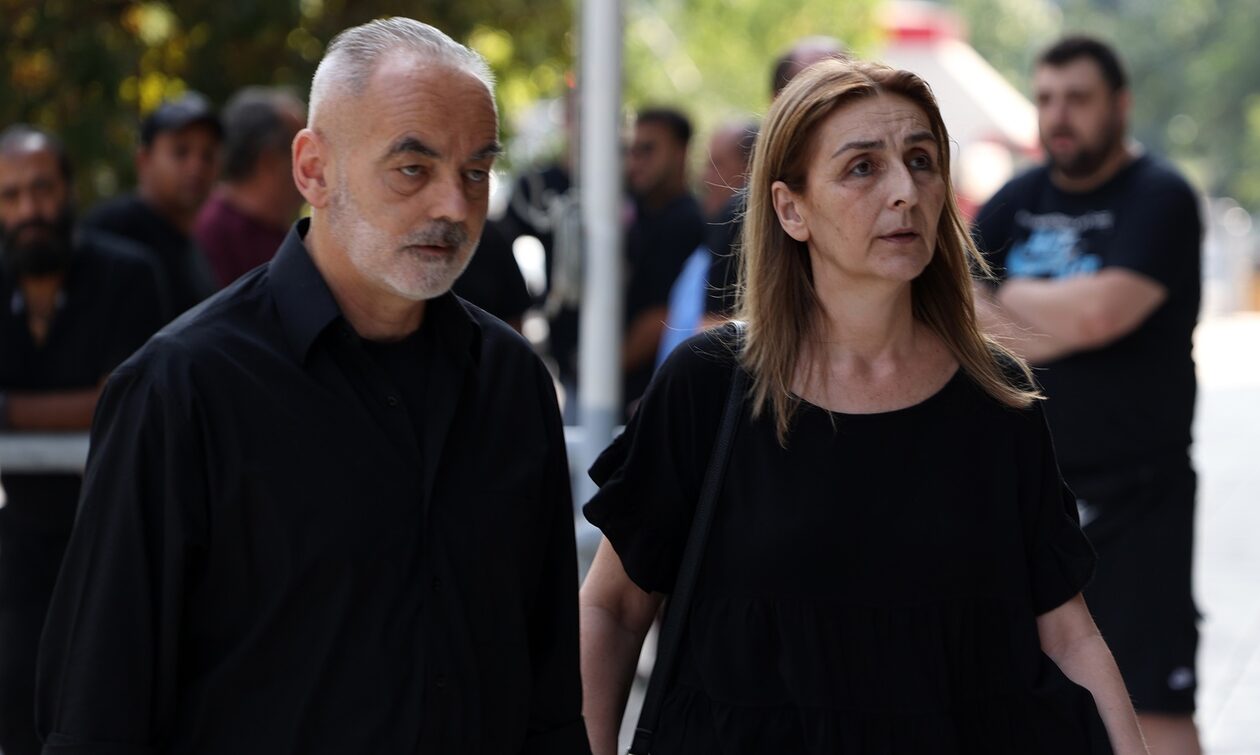 Συγκλονίζουν οι γονείς του Άλκη Καμπανού: «Ηθική δικαίωση, αλλά το παιδί μας δεν γυρίζει πίσω»