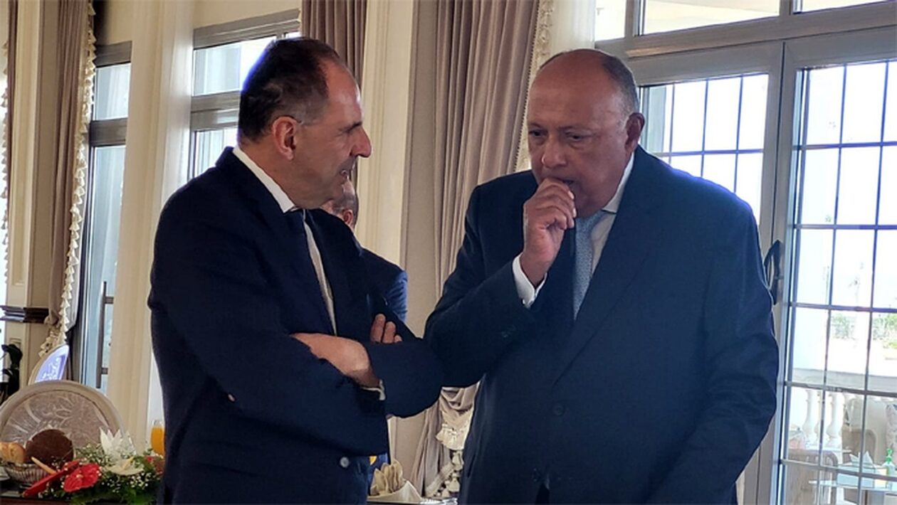 Αίγυπτος: Πρώτη συνάντηση Γιώργου Γεραπετρίτη με Σάμεχ Σούκρι
