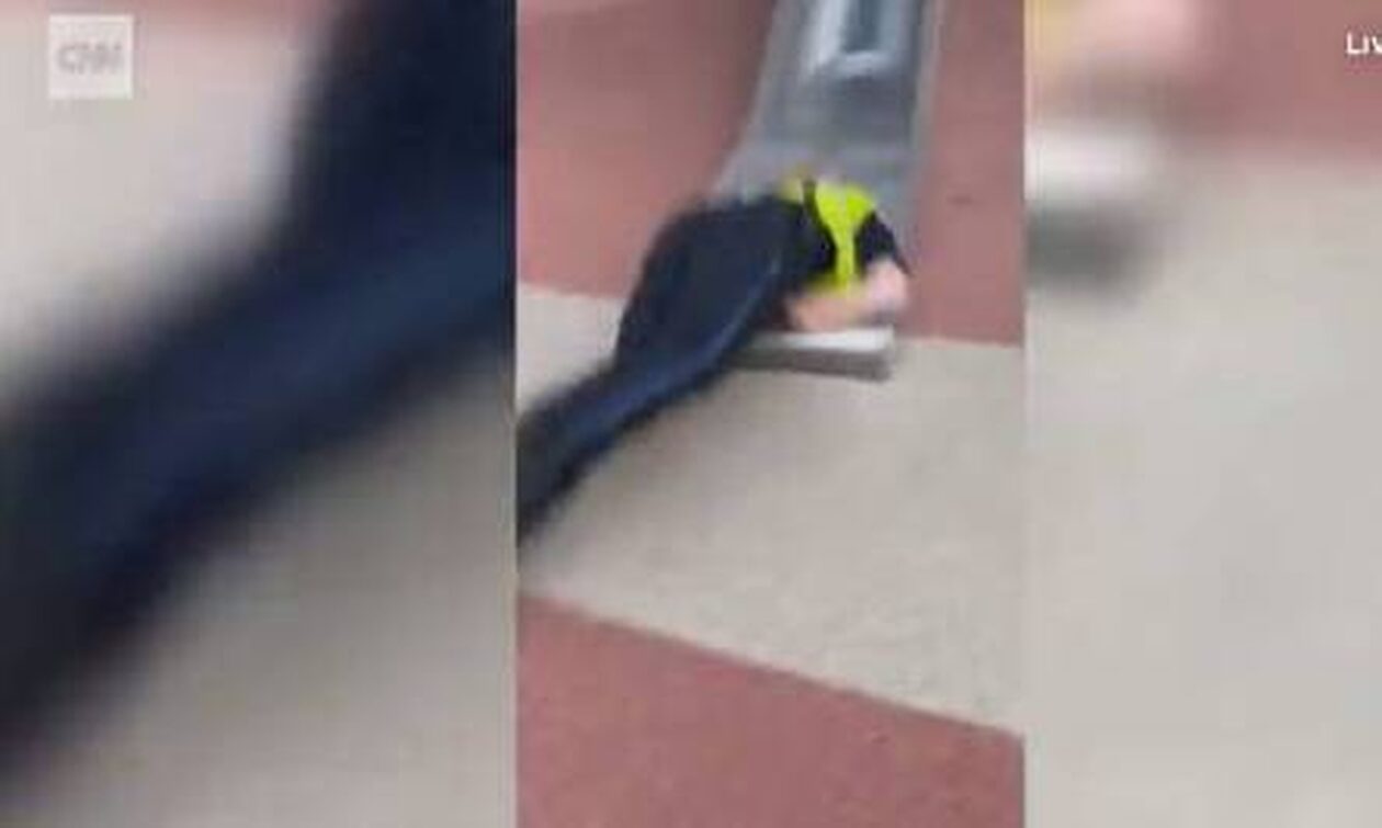 ΗΠΑ: Αστυνομικός τραυματίστηκε κάνοντας… τσουλήθρα εν ώρα υπηρεσίας (vid)