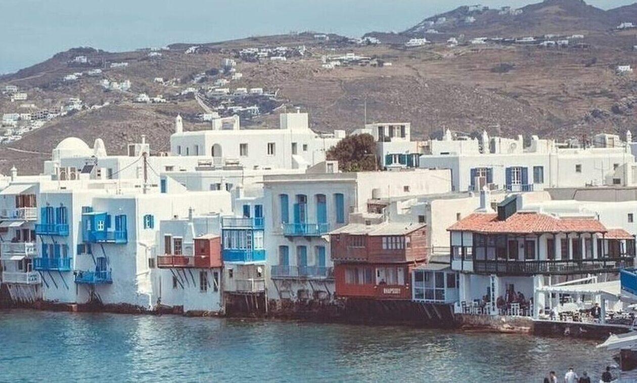 Καλύβας: Η Μύκονος προπομπός του τουρισμού που αποφέρει εισοδήματα αλλά δημιουργεί προβλήματα