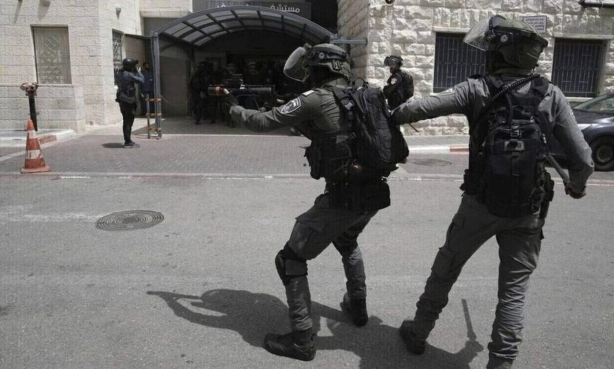 Δύο Παλαιστίνιοι νεκροί σε συγκρούσεις με τον ισραηλινό στρατό και με εποίκους στη Δυτική Όχθη