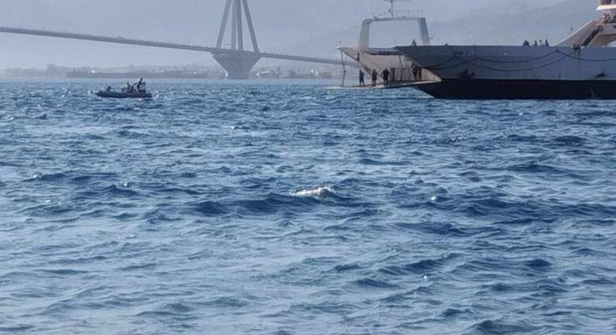 «Θρίλερ» σε παραλία του Ρίου – Ανήλικες παρασύρθηκαν στα ανοιχτά με φουσκωτό στρώμα (vid)