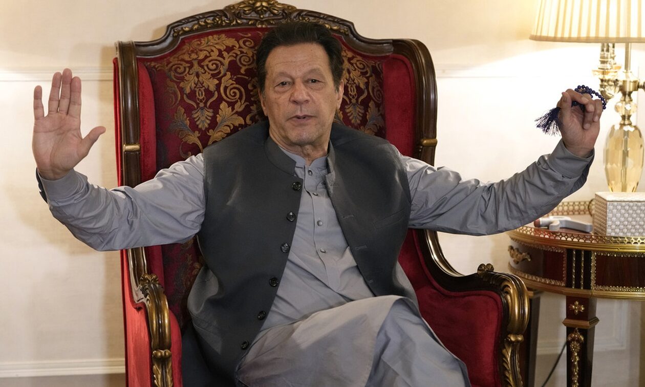 Πακιστάν: Τρία χρόνια φυλάκισης στον πρώην πρωθυπουργό Ιμράν Χαν