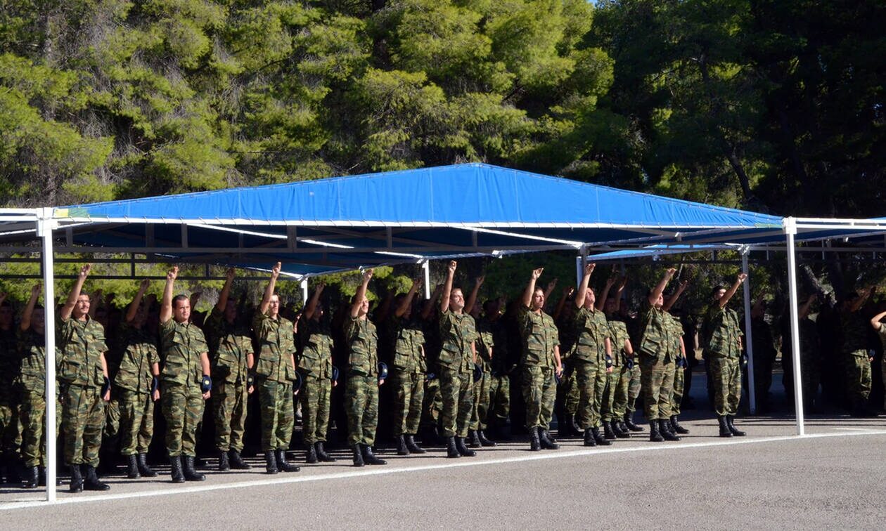 «Θητεία – Ευκαιρία»: Στρατιώτες με τάμπλετ, δεξιότητες και πιστοποίηση δημόσιου και ιδιωτικόυ τομέα