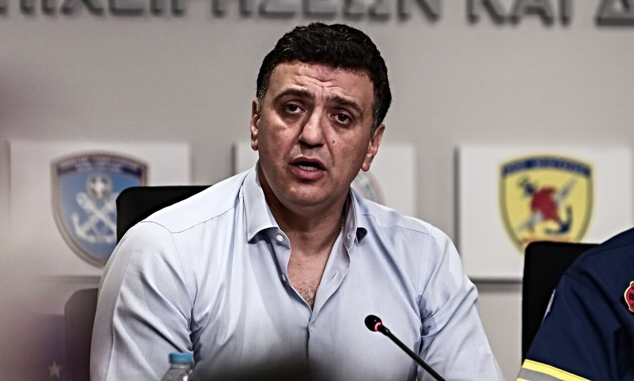 Κικίλιας: «Σύλληψη υπόπτου για εμπρησμό στον Άγιο Στέφανο – Πιάστηκε επ’ αυτοφώρω με εύφλεκτα υλικά»