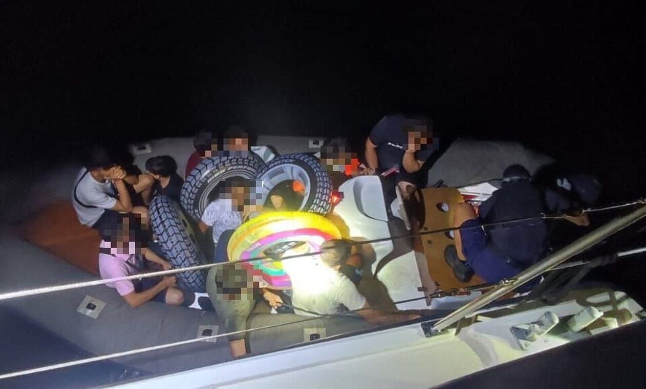 Κως: Καταδίωξη και ακινητοποίηση σκάφους με 10 αλλοδαπούς