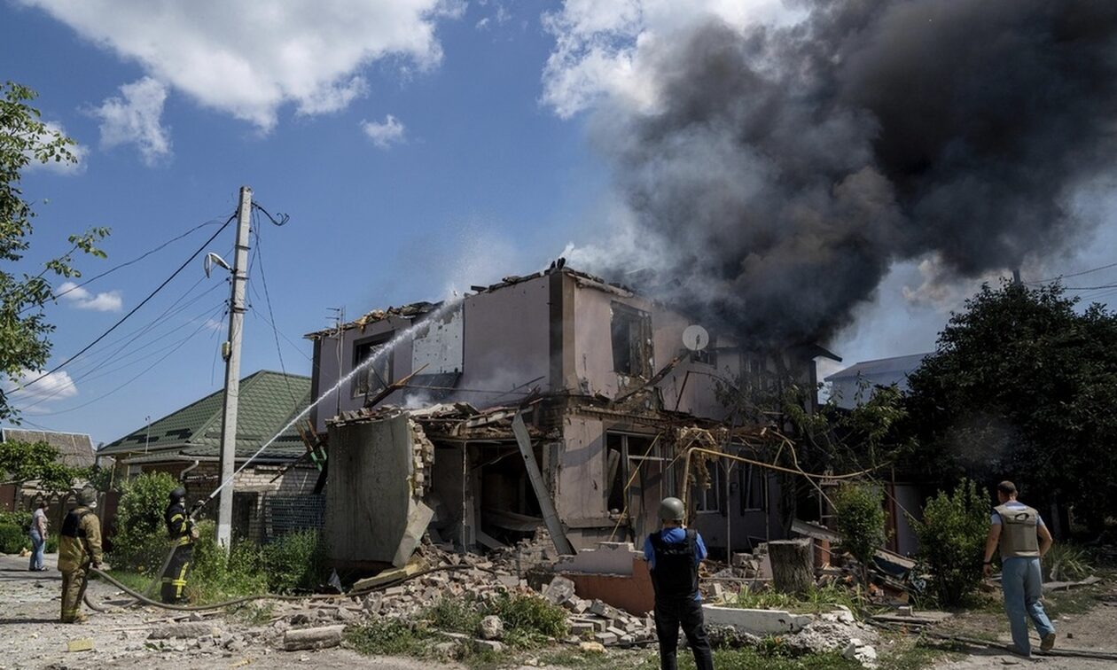 Ρωσία: Κατέρριψε drone 200 χιλιόμετρα από τη Μόσχα – Επιθέσεις σε Χερσώνα και Ζαπορίζια