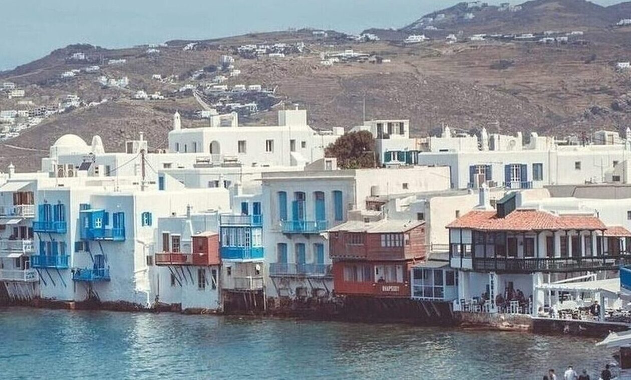 Daily Mail: Οι πιο ακριβές ξαπλώστρες στην Ευρώπη – Από 40 έως 700 ευρώ