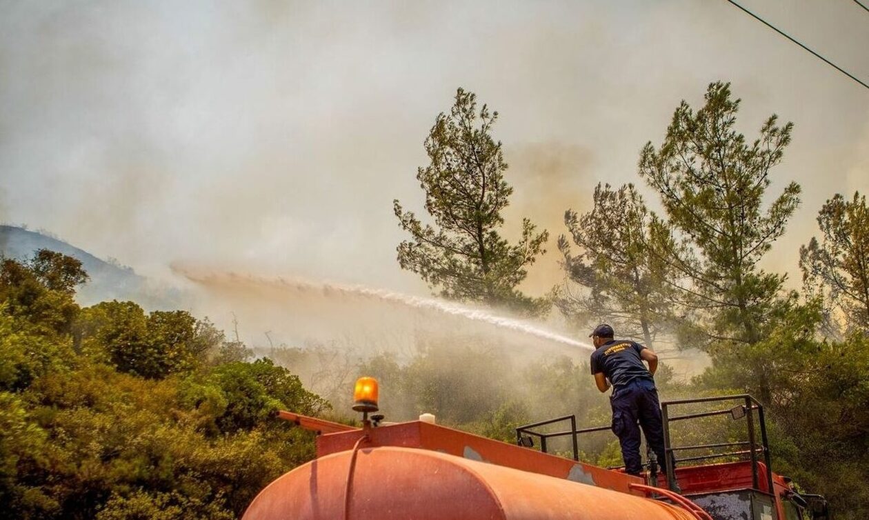 Ζήτησαν από υδροφόρες να πληρώσουν διόδια εν μέσω κατάσβεσης πυρκαγιάς – Αντιδρά η ΠΟΕ-ΟΤΑ