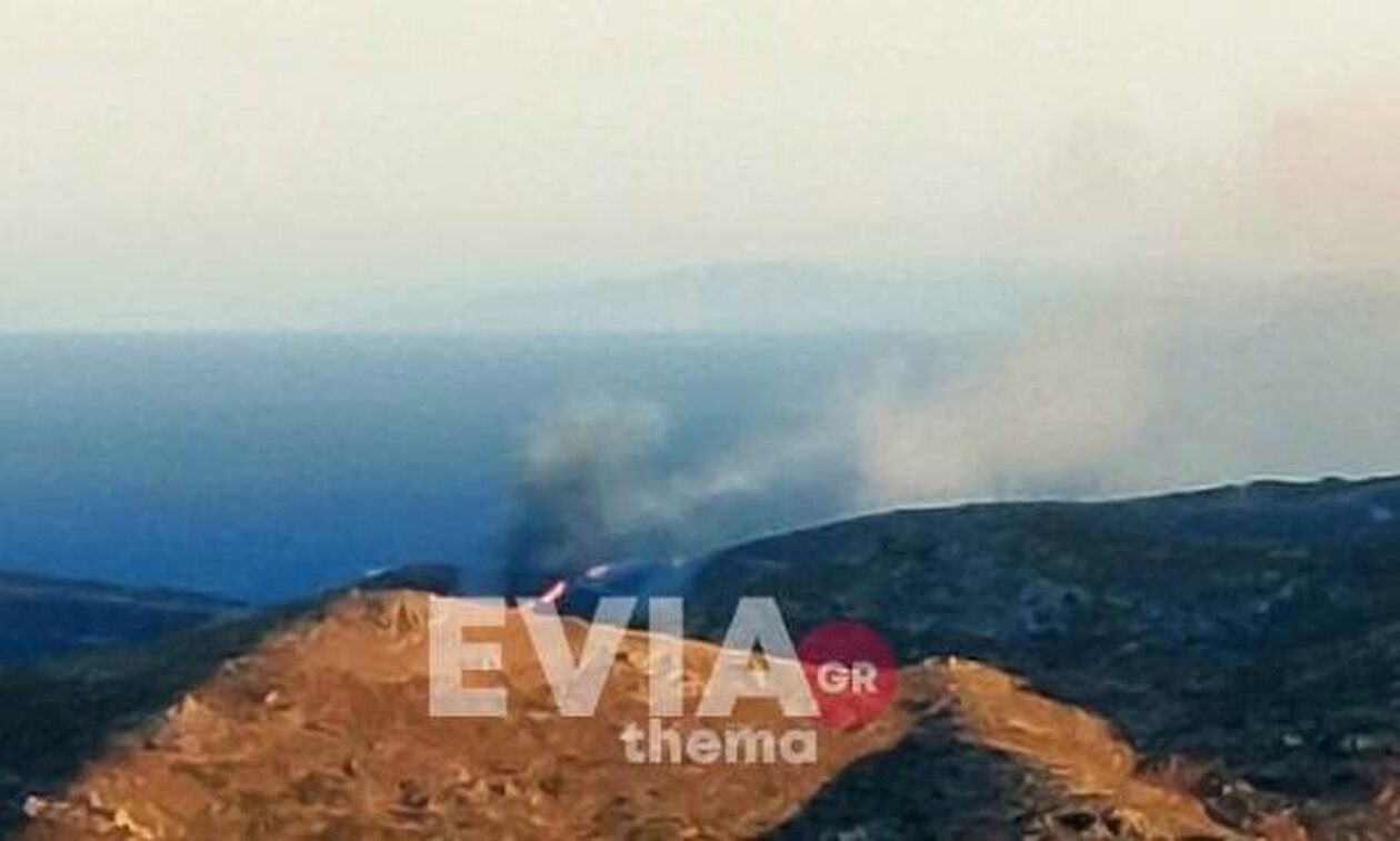 Φωτιά στην Κάρυστο: Χωρίς ενεργό μέτωπο η πυρκαγιά στην περιοχή Παξιμαδά