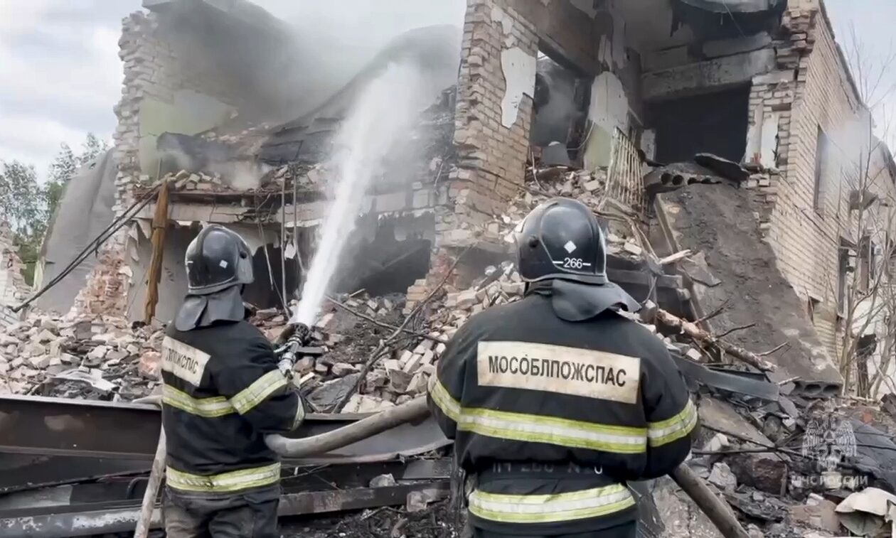 Ρωσία: Ένας νεκρός και 60 τραυματίες από την έκρηξη – 8 άτομα αγνοούνται