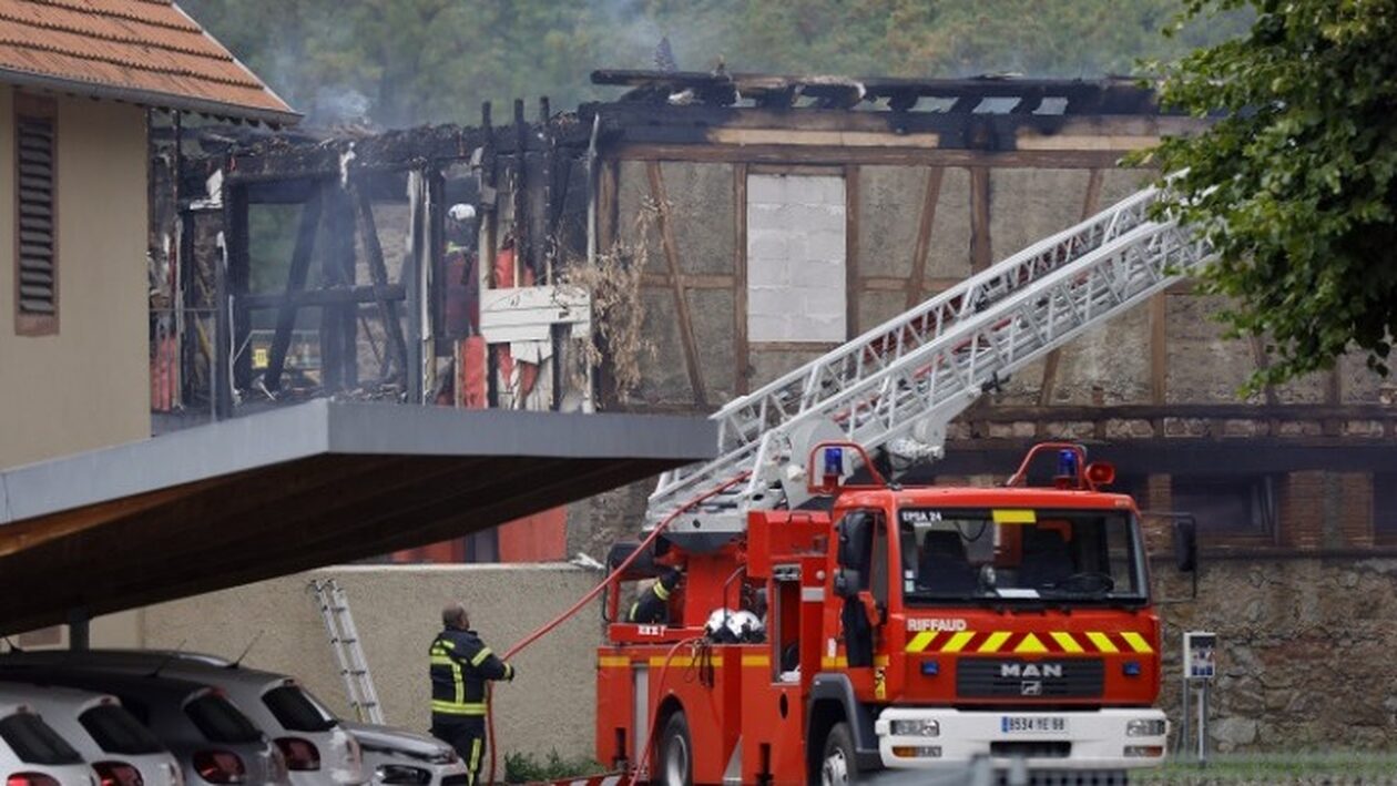 Φωτιά σε παραθεριστική κατοικία για άτομα με αναπηρία στη Γαλλία: Έντεκα νεκροί