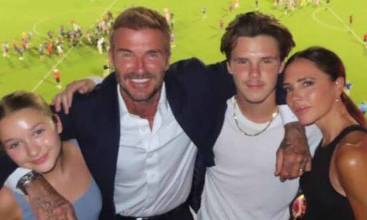 Στα χνάρια της Βικτόρια Μπέκαμ: Η 12χρονη κόρη της Χάρπερ με τσάντα αξίας 2500 ευρώ