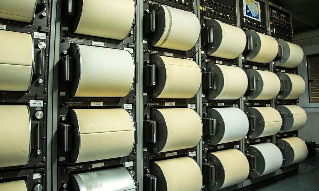 Σεισμός στην Τουρκία: Αναφορές για τραυματίες – Κάτοικοι πήδηξαν από τα μπαλκόνια τους