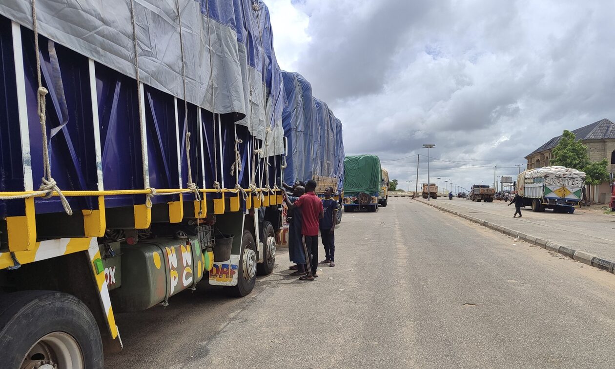 Νιγηρία: Τουλάχιστον 21 νεκροί από επίθεση ενόπλων σε δύο χωριά