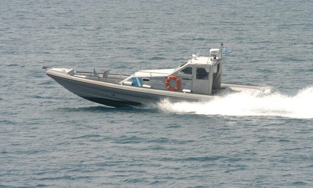 Πύλος: Μεγάλη επιχείρηση διάσωσης 120 μεταναστών απο το Λιμενικό – Κάλεσαν το 112