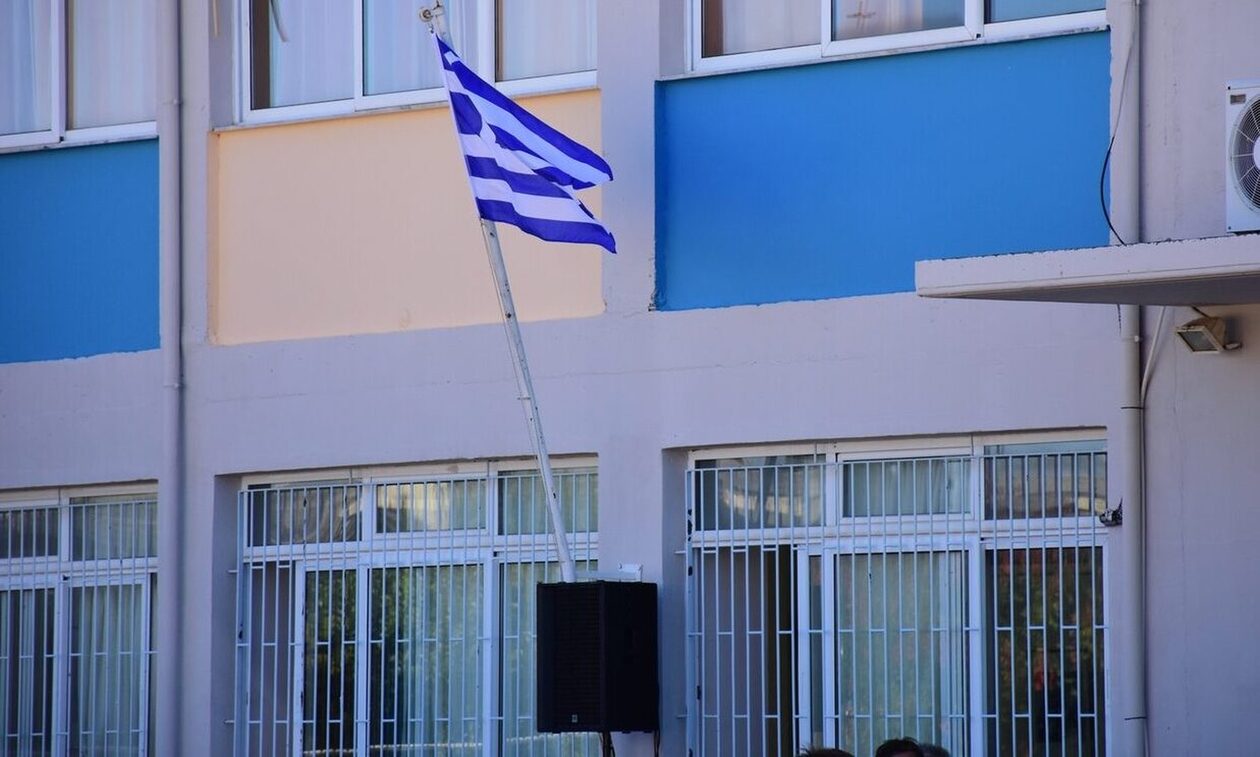 Ευθύμιος Λέκκας: 8.000 από τα 18.500 σχολεία δεν έχουν ελεγχθεί ποτέ