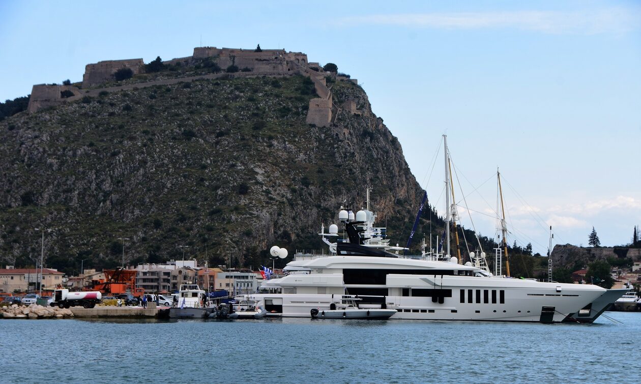 Αδιανόητη καταγγελία για τον δήμαρχο Ναυπλίου –  Τι απαντά ο ίδιος