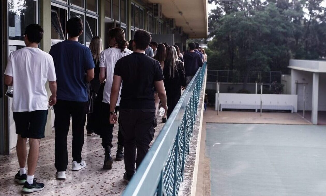 Σχολεία: Πότε ανοίγουν φέτος Δημοτικά, Γυμνάσια και Λύκεια