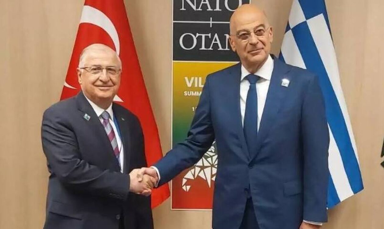 Γκιουλέρ: Πιθανή επίσκεψη Δένδια στις σεισμόπληκτες περιοχές της Τουρκίας