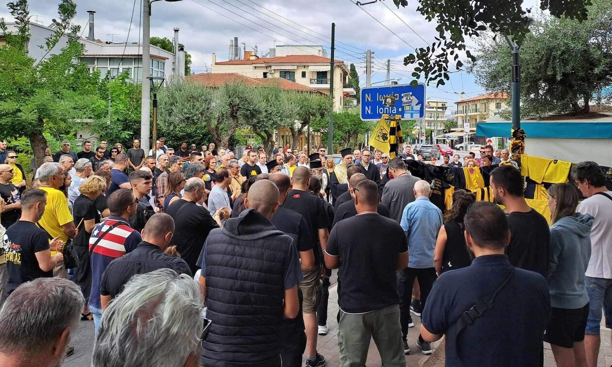 Νέα Φιλαδέλφεια: Τελέστηκε το τρισάγιο στη μνήμη του Μιχάλη Κατσουρή