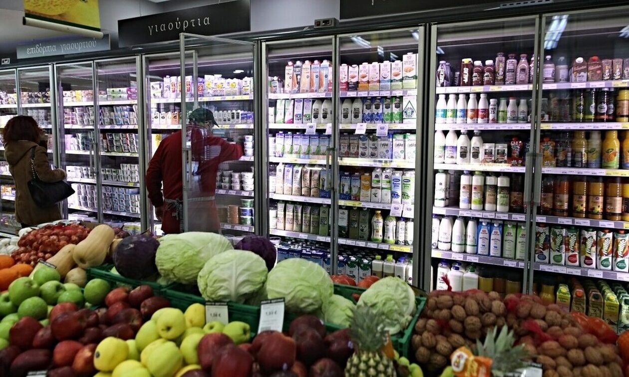 Ακριβότερα κατά 30% τα τρόφιμα σε σχέση με το 2021 – Νέες ανατιμήσεις από Σεπτέμβριο