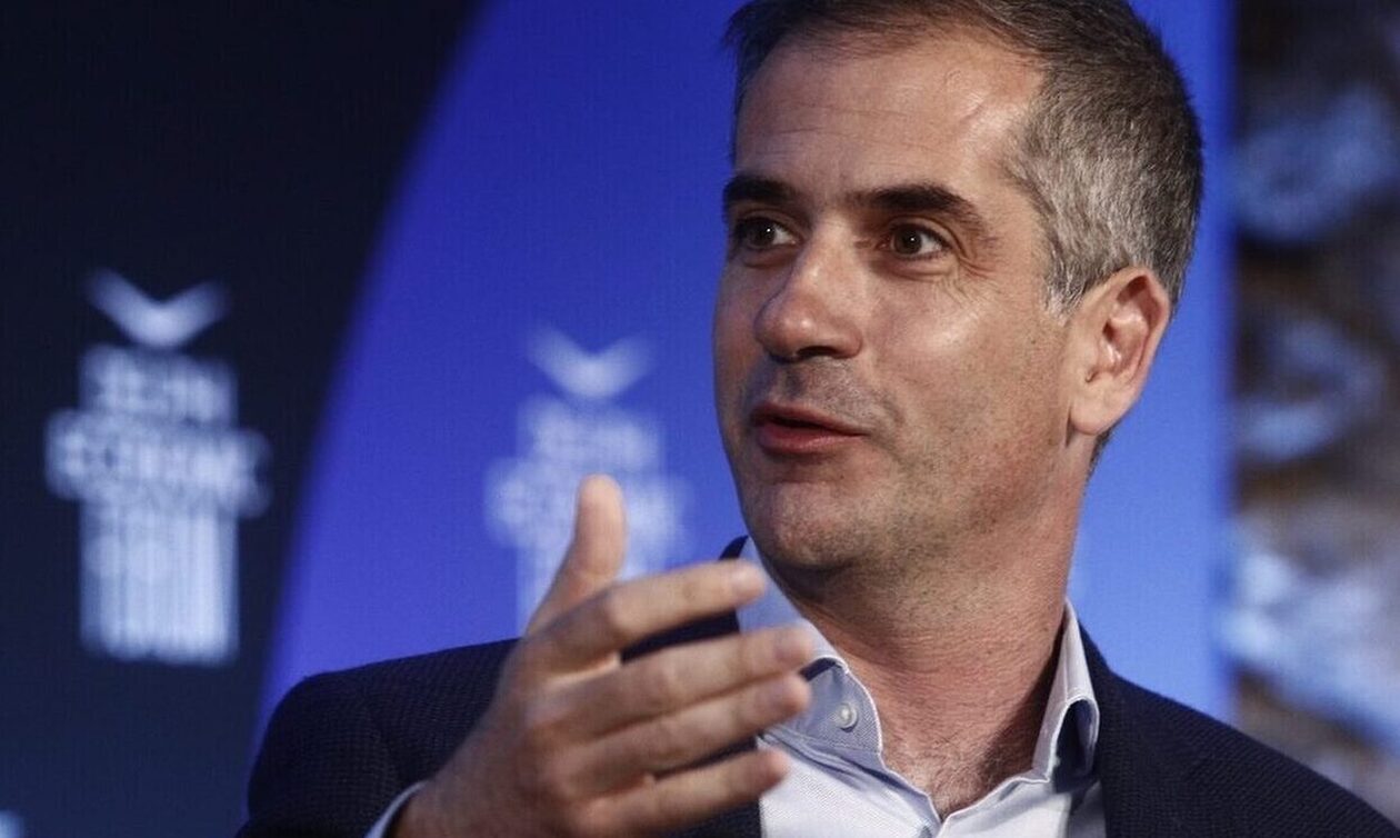 Στη Χειμάρρα ο Κώστας Μπακογιάννης: Θα μιλήσει στην Ομογένεια υπέρ της αποφυλάκισης Μπελέρη