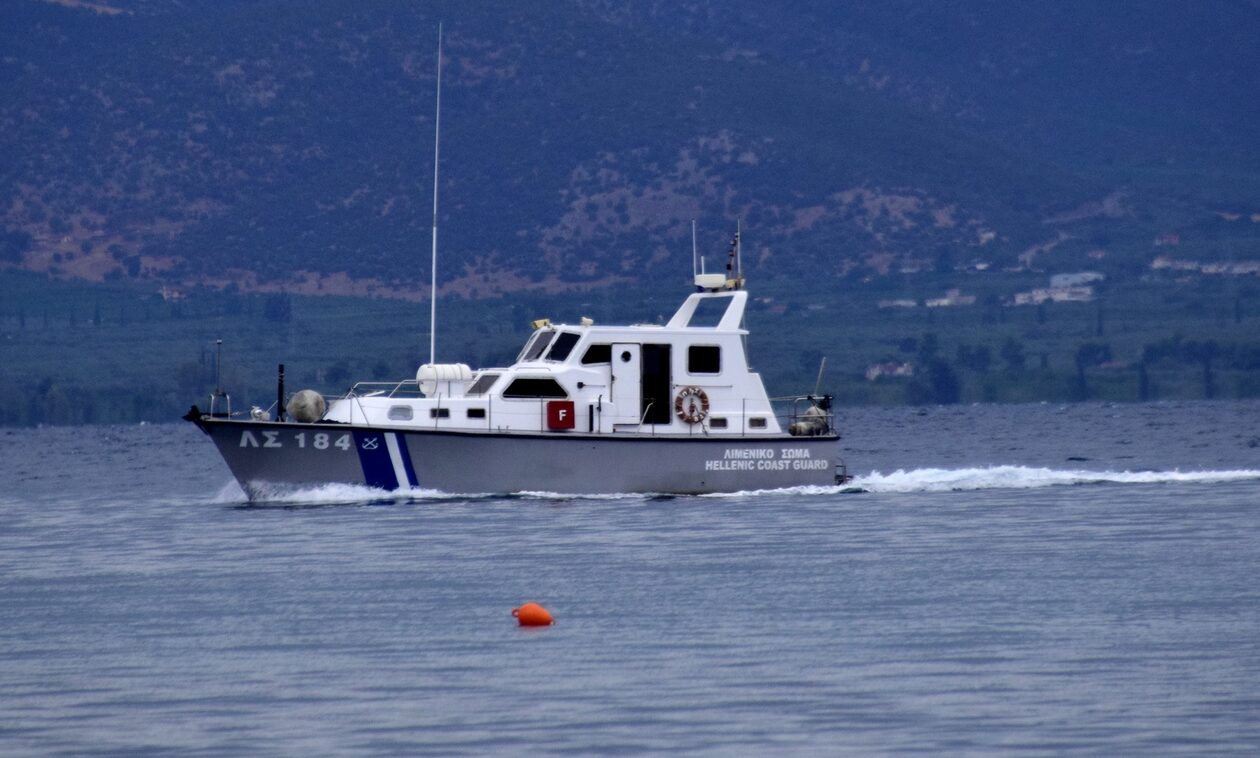 Ρόδος: Εντοπίστηκε σκάφος με 22 μετανάστες, ανάμεσα τους τέσσερα παιδιά