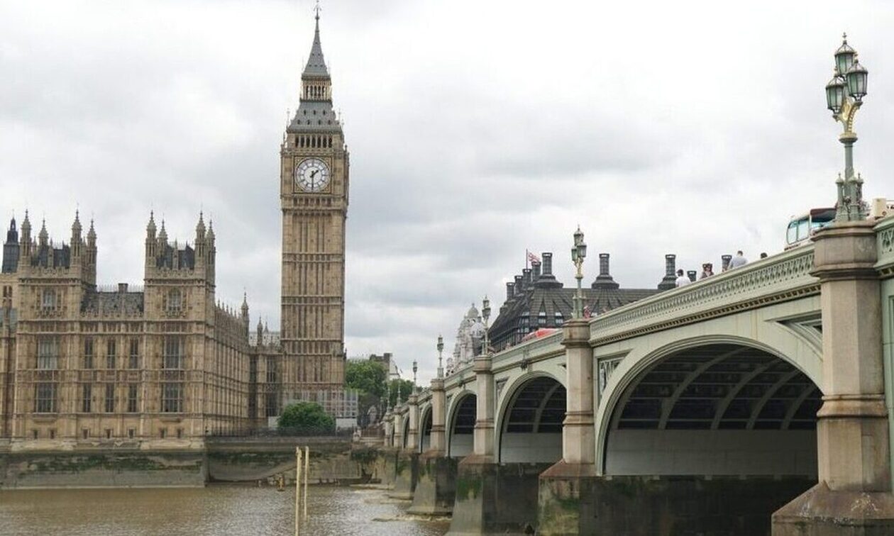 Τρεις Βούλγαροι συνελήφθησαν στη Βρετανία – Κατηγορούνται για κατασκοπεία υπέρ της Ρωσίας