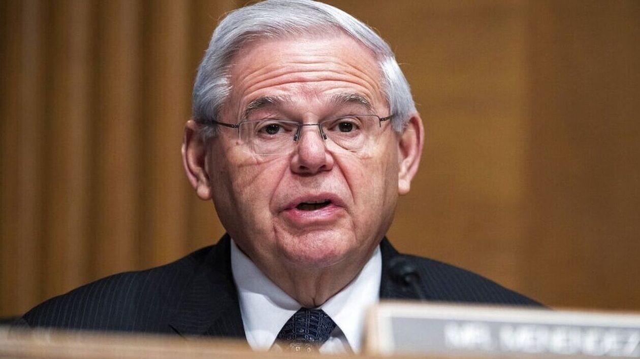 Στην Ιθάκη για διακοπές ο Αμερικανός γερουσιαστής Mπομπ Μενέντεζ