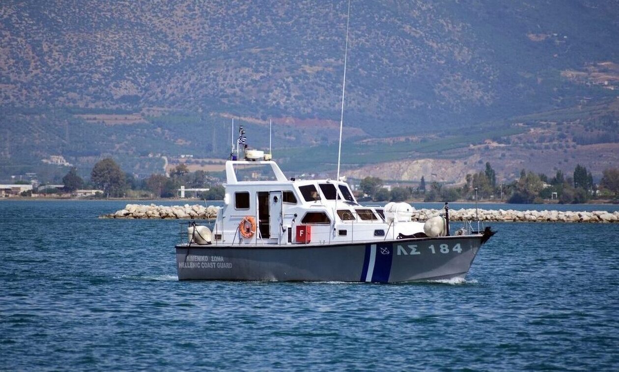Πάρος: Συνεχίζονται οι έρευνες για τον σέρφερ που αγνοείται – Αγωνία για τον 42χρονο