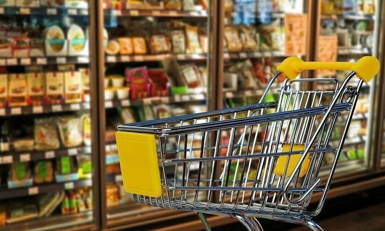 Φόβοι για νέες ανατιμήσεις σε βασικά προϊόντα