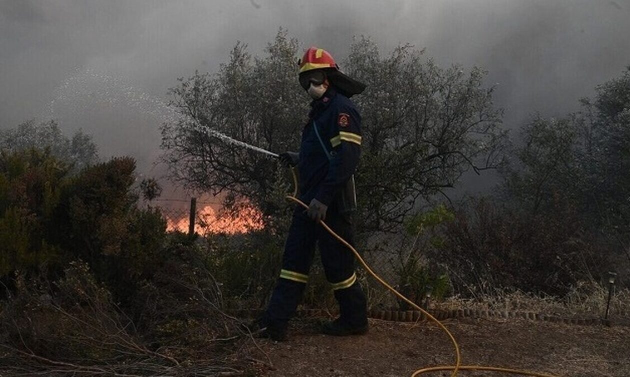 Σύλληψη άνδρα για εμπρησμό στον Κάλαμο Αττικής