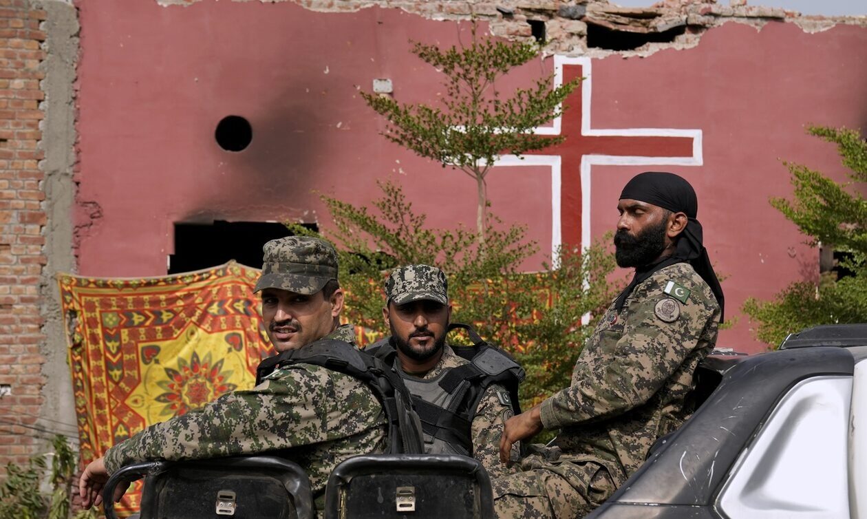 Πακιστάν: Συνεχίζεται το πογκρόμ κατά των Χριστιανών και οι Αρχές συλλαμβάνουν… Χριστιανούς