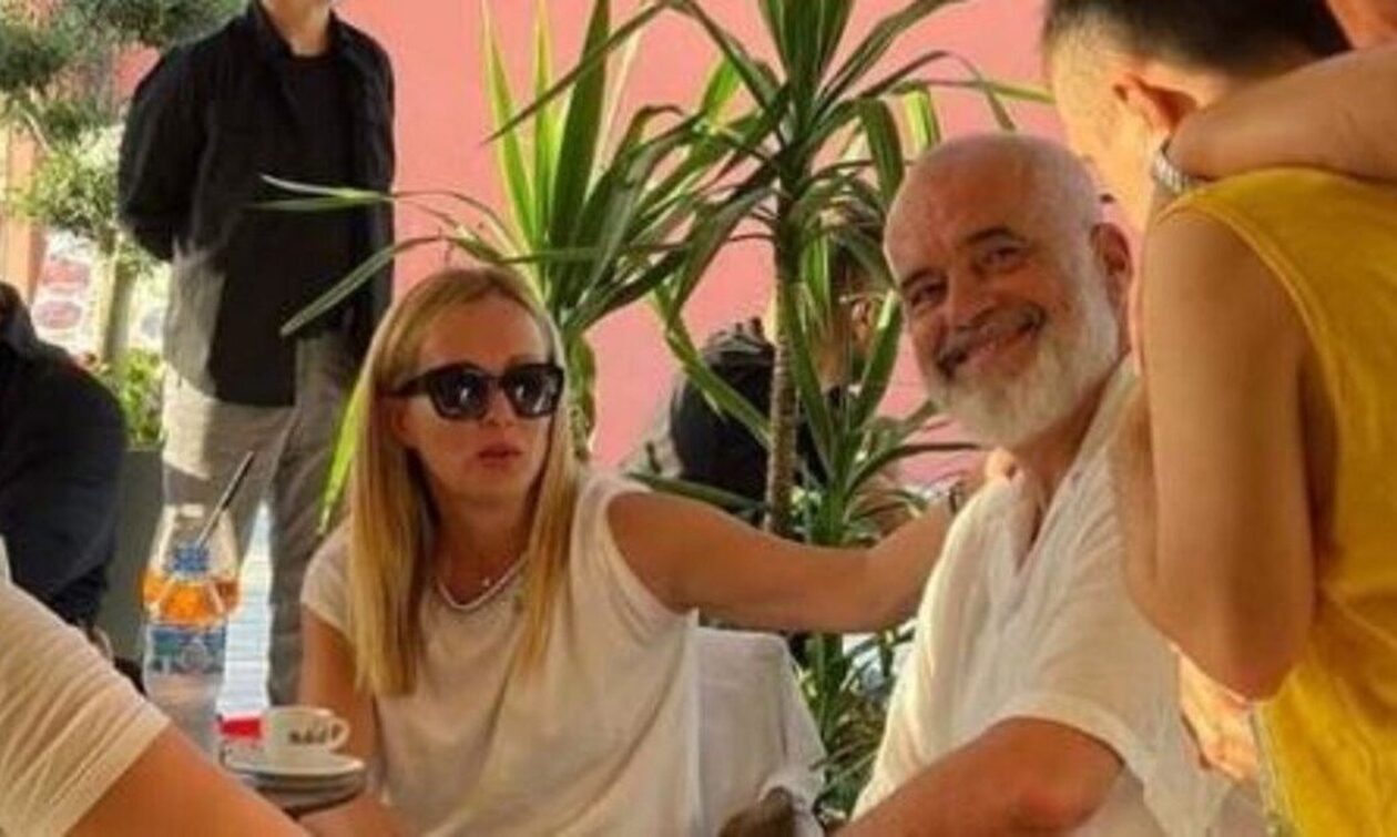 Διακοπές στην Αλβανία έκανε η Μελόνι – Πλήρωσε τον λογαριασμό Ιταλών «τζαμπατζήδων» σε εστιατόριο