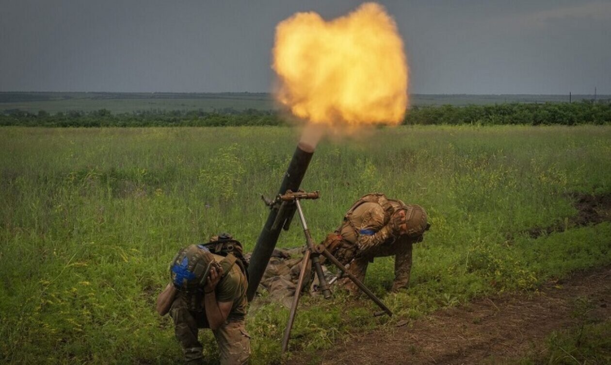 Ουκρανία: Ένας νεκρός και δύο τραυματίες από ρωσικό πλήγμα σε χωριό της Χερσώνας