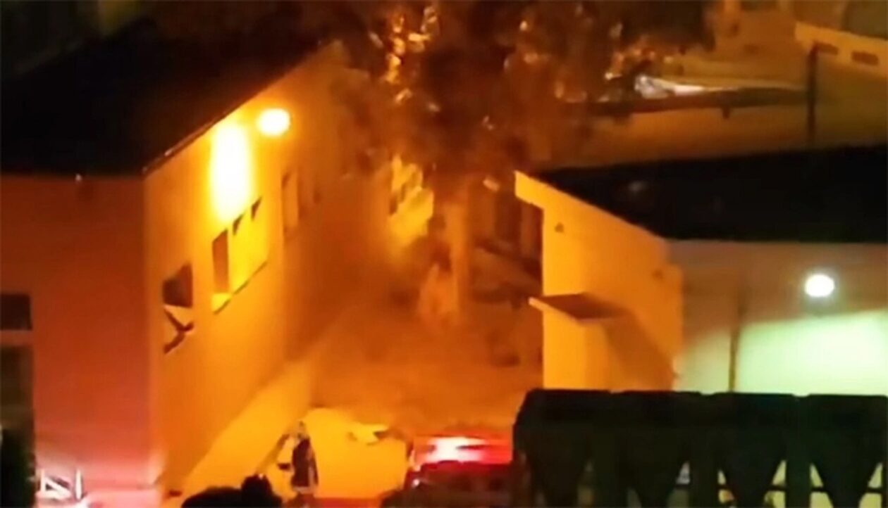«Ύποπτη» φωτιά στο Γενικό Κρατικό Νίκαιας – Η ανακοίνωση της αρμόδιας ΔΥΠΕ
