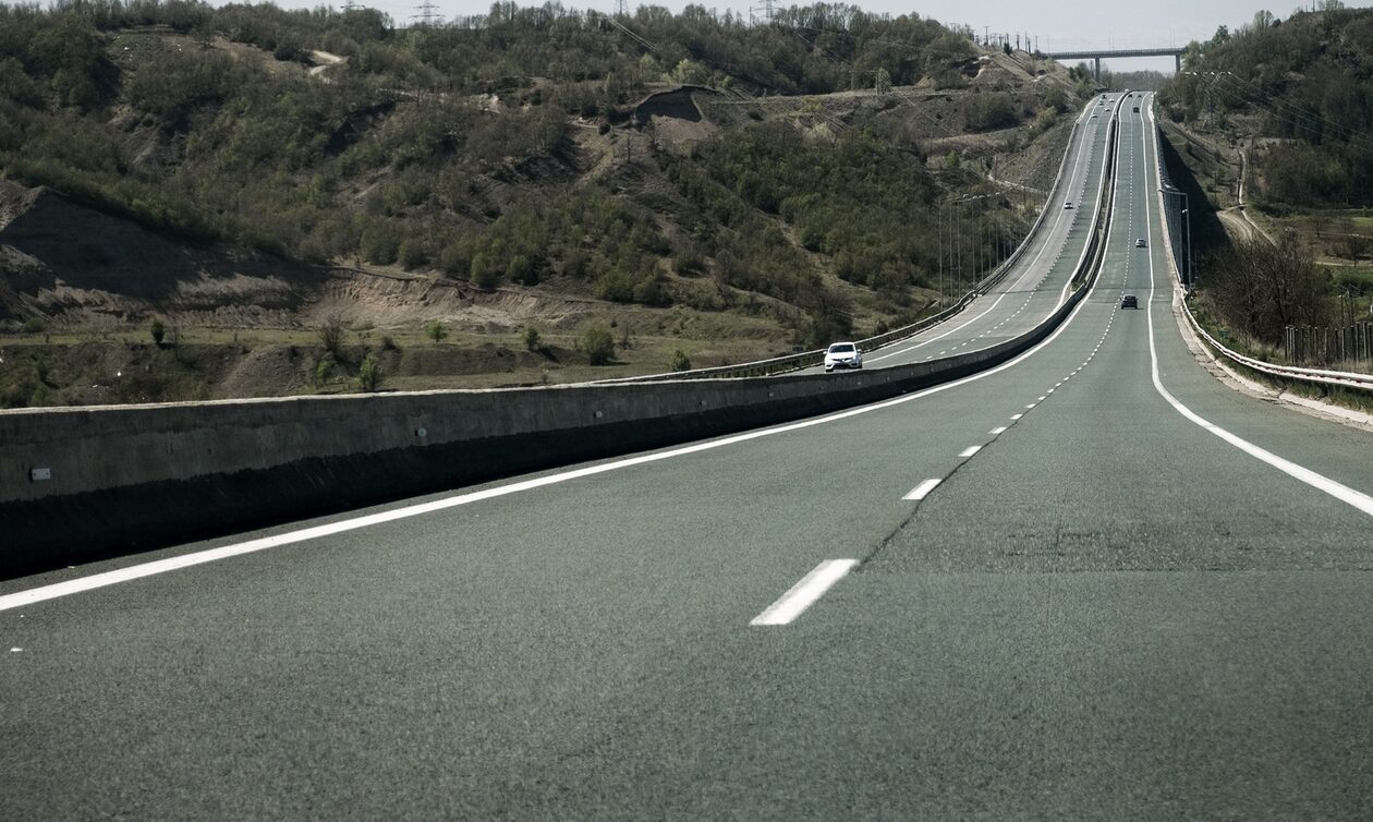 Φωτιά στην Αλεξανδρούπολη: Κλειστή παραμένει η Εγνατία – Εκτροπή της κυκλοφορίας