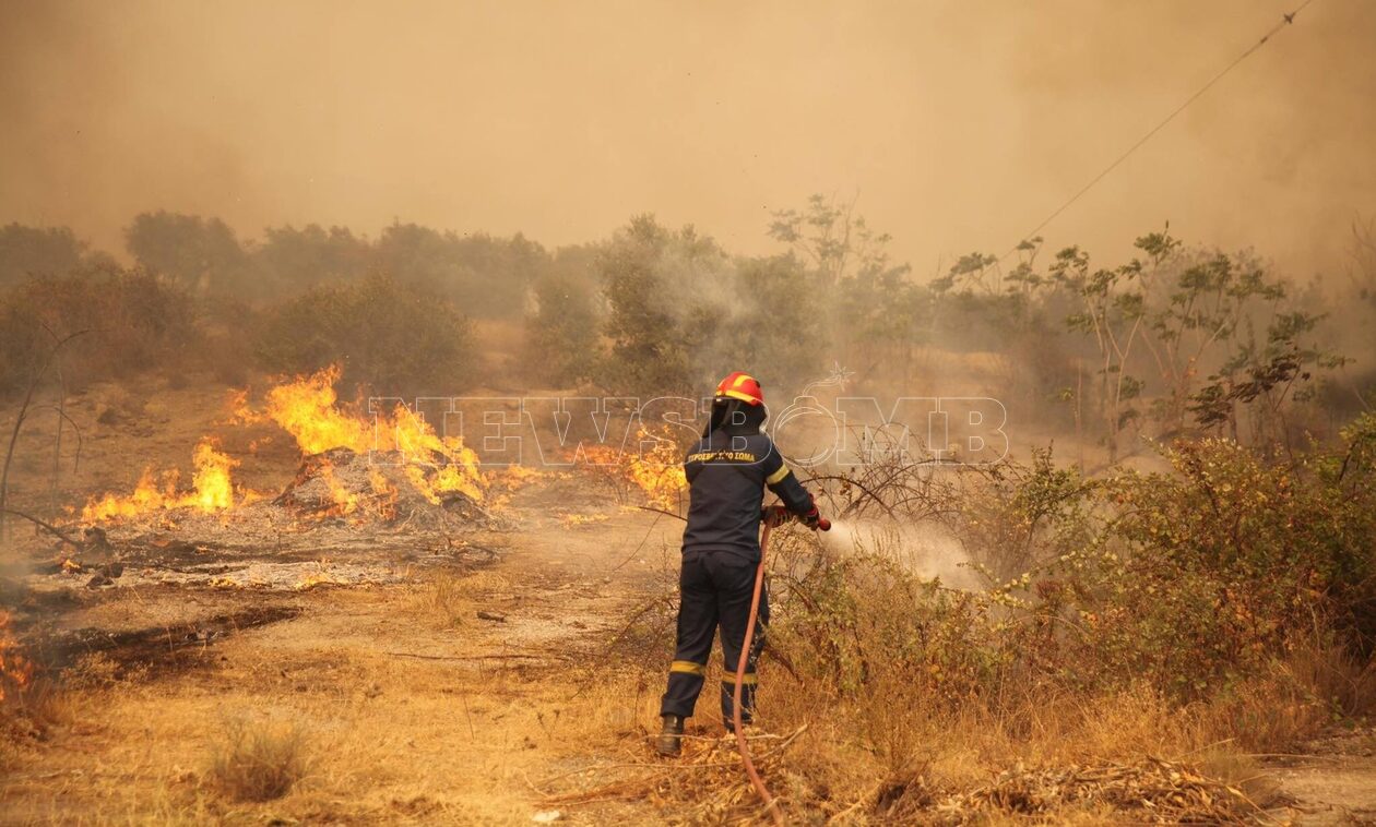 Φωτιά στην Αλεξανδρούπολη: Νέο μήνυμα από το 112 – Εκκενώνονται ακόμα 4 οικισμοί