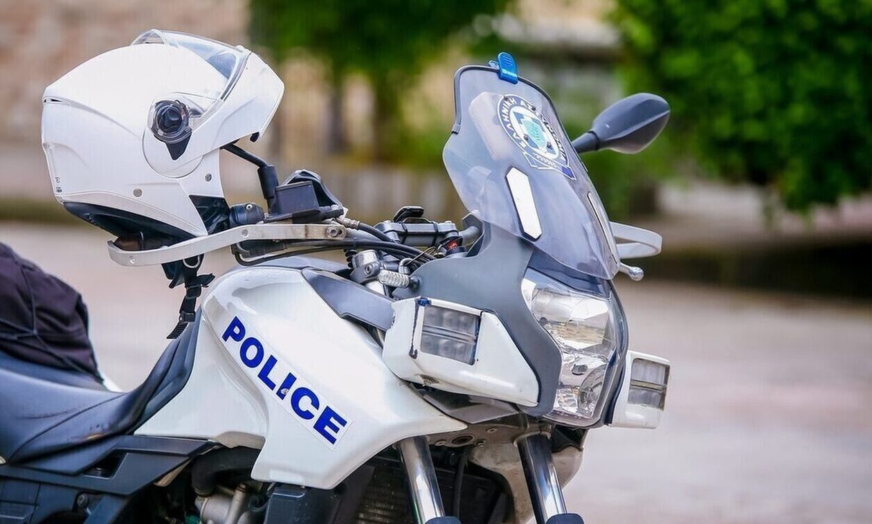 Θεσσαλονίκη: Διέρρηξε φούρνο και απείλησε αστυνομικούς με κατσαβίδια για να ξεφύγει