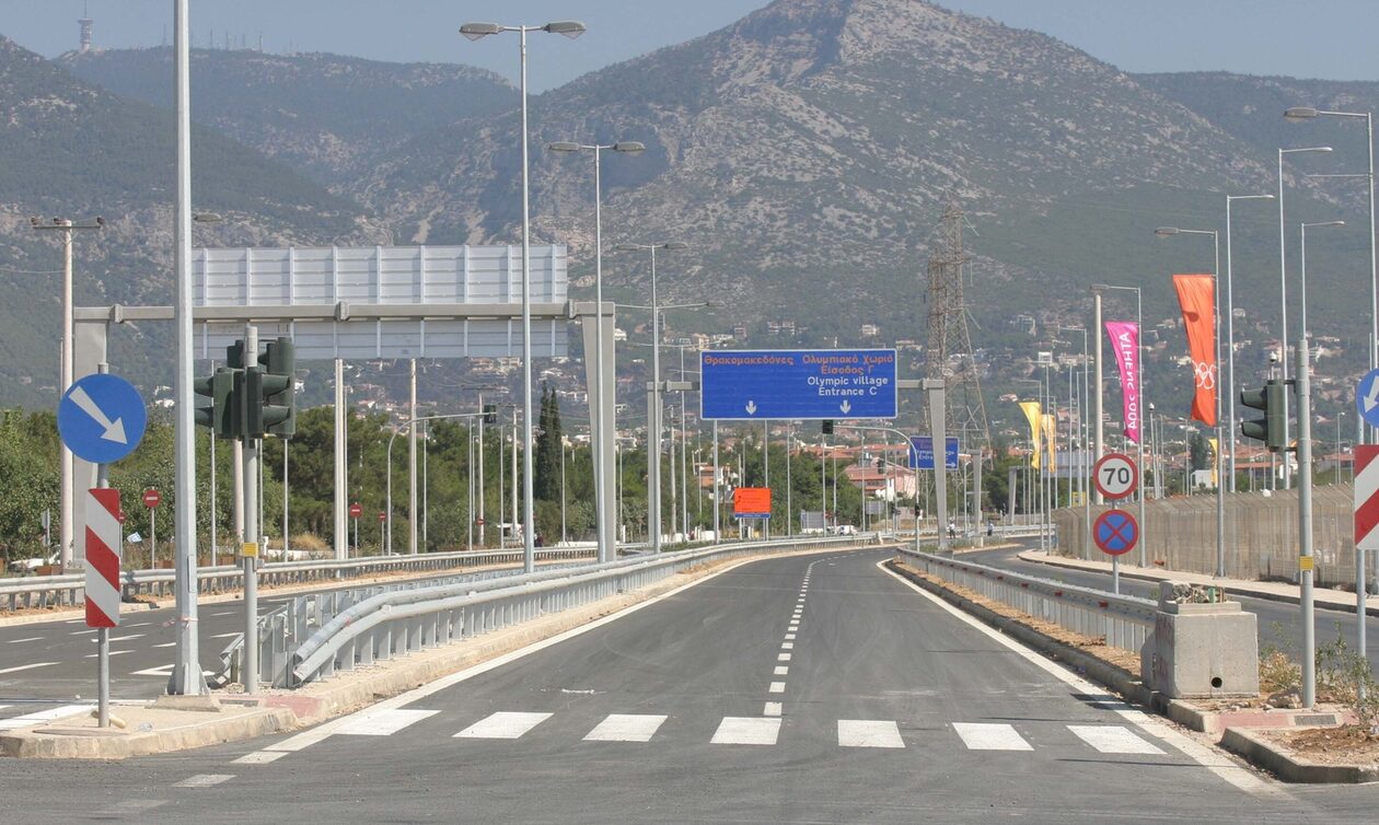 Φωτιά στην Πάρνηθα: Αποκαταστάθηκε η κυκλοφορία στη Λεωφόρο Κύμης – Ποιοι δρόμοι είναι κλειστοί