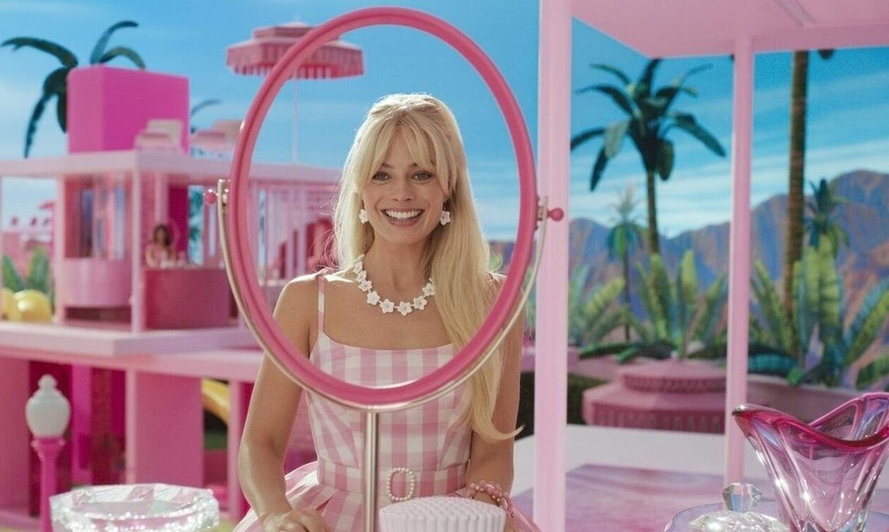 Εξαπλώνεται η μανία του «Barbie Botox» – Η διαδικασία και οι κίνδυνοι