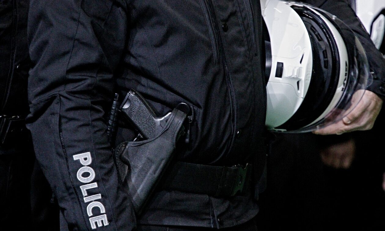 Έρευνα εις βάρος αστυνομικού που κατηγορείται για συμμετοχή σε κύκλωμα διακίνησης ναρκωτικών