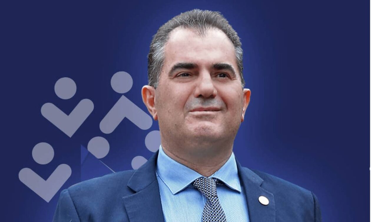 «Καλή Ανάσταση, χαρούμενη Λαμπρή» – Ο δήμαρχος Καλαμάτας έστειλε κατά λάθος ευχές για το Πάσχα