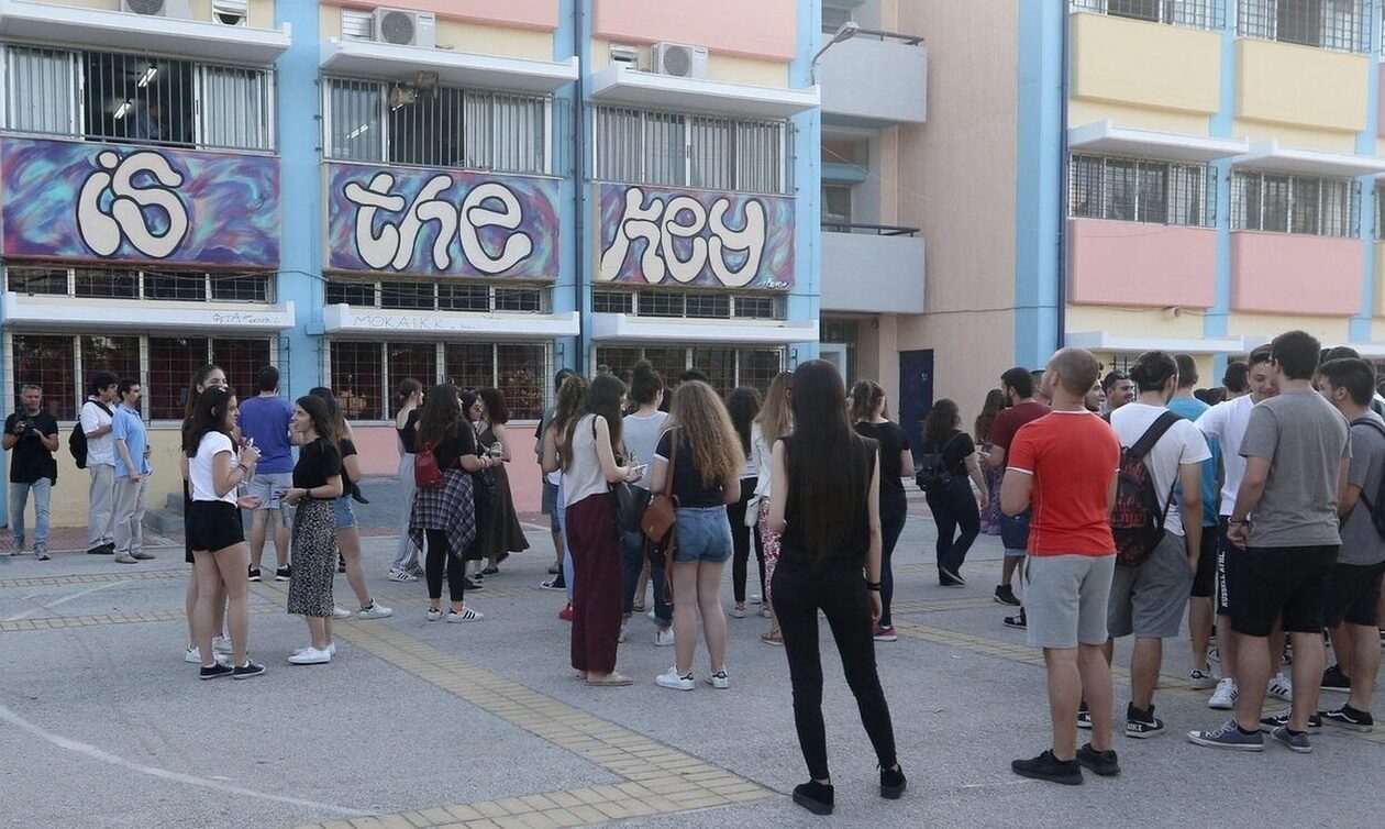 Πότε ανοίγουν τα σχολεία – Ποιες είναι οι αργίες για τους μαθητές το νέο σχολικό έτος