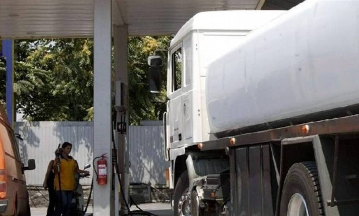 Δορυφορική παρακολούθηση για την αντιμετώπιση του λαθρεμπορίου επιστρατευτεί η ΑΑΔΕ