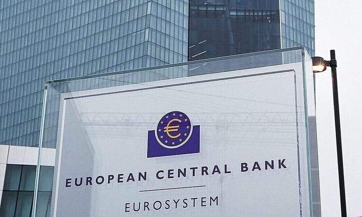 «Bουνά» χρέους αντιμετωπίζουν επιχειρήσεις, νοικοκυριά και κράτη στην ΕΕ
